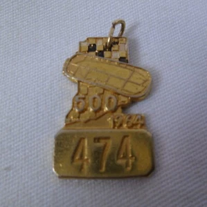 1964 Indianapolis 500 Gold Tone #474 Pit Badge No Clasp - Picture 1 of 6