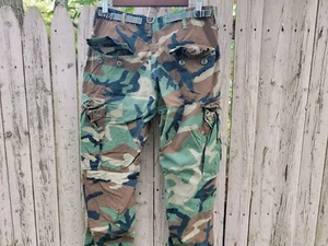 Vintage Woodland Camo ARMY Cargo Men's Small Adjustable Pants Military - Picture 1 of 9
