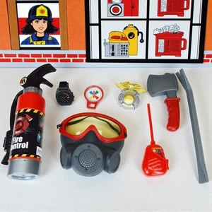 Robustes & ungiftiges Feuerwehrmann Spielset für Kinder - Bild 1 von 13