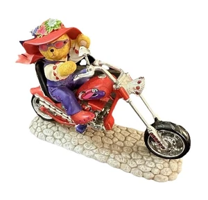 Figurina Red Hot Mamas 2006 Collezione Cavalcare Con Atteggiamento Orso Moto - Foto 1 di 8