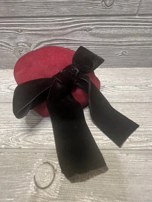 Vintage Ladies Small Red Felt Hat with Black Velvet Ribbon Midcentury - Image 1 of 4