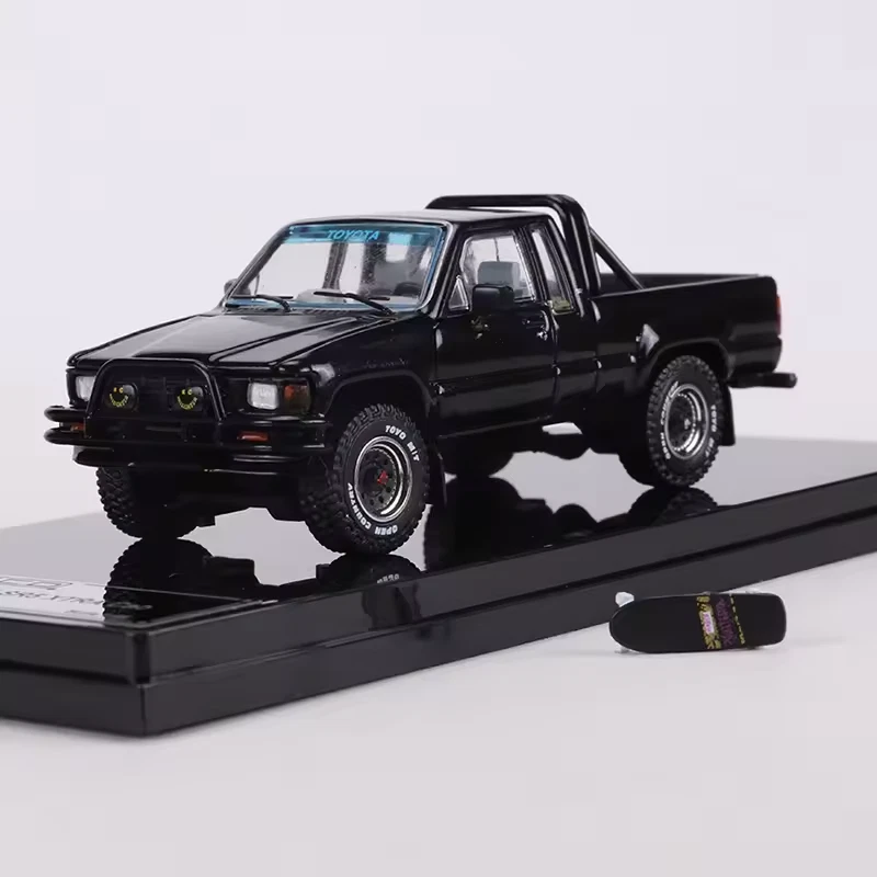 GCD 1:64 HILUX SR5 XTRA cabine pick-up modèle de voiture en alliage - Photo 1/4