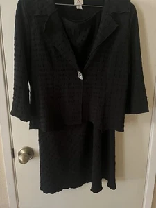 IC Collection 2 PC SKIRT and TOP SUIT Vintage Sz XL Black Textured Art to Wear - Picture 1 of 12