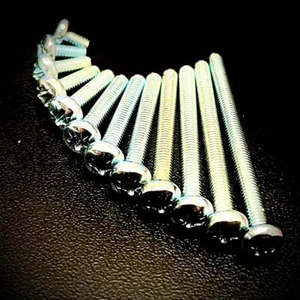 Tornillos de máquina M3.5 Pozi Pan BZP zinc DIN 7985 - Imagen 1 de 13