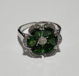 Diopside Flower 4.90 carats Platinum over 925 Silver Ring -Size 11 - Picture 1 of 6