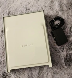 Netgear RangeMax WNR834B 270 Mbps 4-Port 10/100 Wireless N Router. FAST SHIPPING - Picture 1 of 3