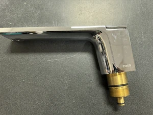 Relleno de bañera Toto TB624S1 Legato - Imagen 1 de 9