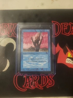 Magic The Gathering Beta Edition "Flight" COMMON NM - Image 1 of 2