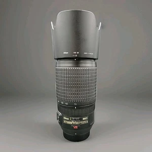 Nikon AF-S Nikkor 70-300mm f4.5-5.6G ED VR zoom lens, caps, (USA) - Picture 1 of 8