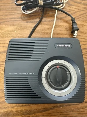 Винтажная автоматическая коробка управления с вращателем антенны Radio Shack 15-1245 - Изображение 1 из 3