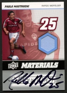 Pablo Mastroeni #MM-25 signed Autogramm 2008 Upper Deck Soccer MLS Karte Stoff - Bild 1 von 1
