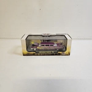 M2 Machines Auto Stretch Rods Purple 1959 Cadillac Series 62 Die Cast 1:64 NIB - Picture 1 of 14