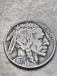 1935 Buffalo Nickel (d)