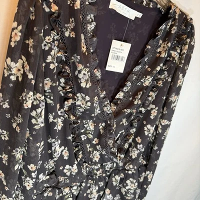 ASTR the Label Women Blouse XL Floral Peplum Top Long Sleeve Blue Flowy Cottage - Image 1 of 4