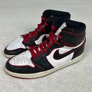 Air Jordan 1 Retro High OG Bloodline Herren 10,5 schwarz rot Schuhe Basketball Gym - Bild 1 von 16