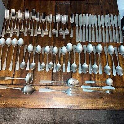 Supreme столовые приборы из нержавеющей стали Японии лот из 66 столовых приборов с сервировочным набором включены - Изображение 1 из 4
