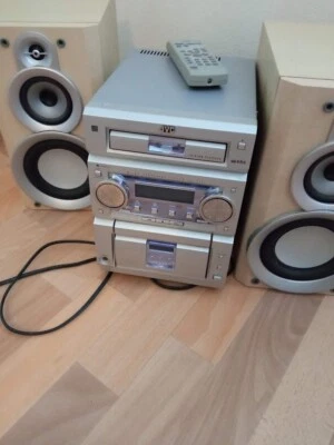 Kompakte JVC Stereoanlage Hifi-Anlage NUR ABHOLUNG!! - Bild 1 von 3