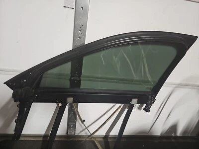 AUDI A3 2006-2013 VENTANA DEL PASAJERO DELANTERO DERECHO CON MARCO Foto 1 de 4