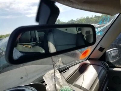 Used Front Center Interior Rear View Mirror fits: 2002 Land rover  automatic dim - Image 1 of 4