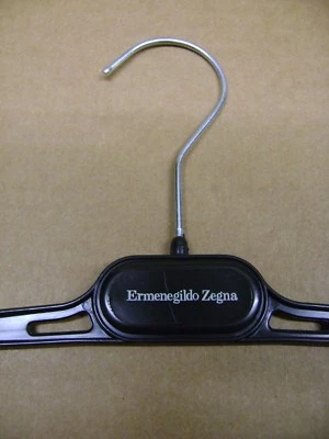 CONJUNTO DE CABIDES DE CALÇA ERMENEGILDO ZEGNA DESIGNER 15" PLÁSTICO PRETO 20 - Imagem 1 de 4