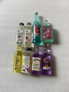 8 PIEZAS Miniaturas Casa de Muñecas Sodas y Bebidas Alcohólicas - Imagen 1 de 4