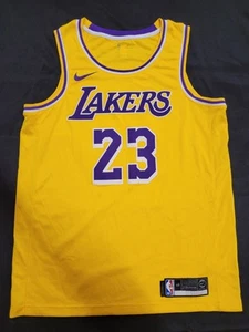 LeBron James Icon Edition Swingman Jersey - Nike Dri-Fit - Size 48 - Picture 1 of 6