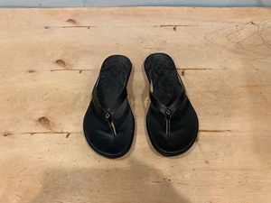 NWOT/B Olukai Women's Honu Sandal , Black Leather , Size 9 - Picture 1 of 8