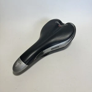 WTB Team Volt Narrow Width Pivot Tubular Rail Saddle Bike Seat Adjustable - Picture 1 of 11