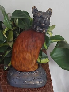 Vintage Tin Chi Cat Tiffany Style Table Accent Lamp Night Light Amber Glass - Picture 1 of 12