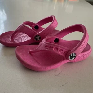 Crocs Pink Thong Slingback Flip Flops Sandals Toddler Size 6/7 - Only Tried On - Picture 1 of 3