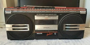 Philips D-8130 Ghettoblaster freetimer Radio/Cassettenspieler Rot/Schwarz - Bild 1 von 9