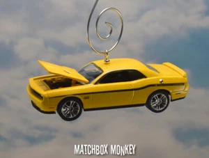 Yellow 2012 Dodge Challenger SRT 392 Custom Christmas Ornament  Adorno Muscle - Picture 1 of 11