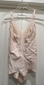 Vintage Size 40DD Smoothie Diet Skinny Waist Body Brief Shaper 6850 1/2Lace Cup - Picture 1 of 15