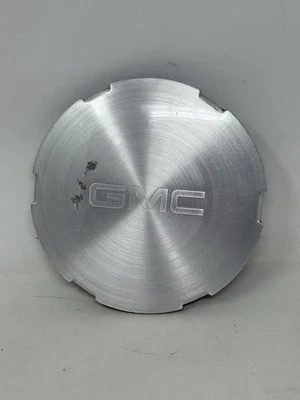 GMC Yukon, Sierra 1500 center cap 2003-2008, part # 9594519 - Изображение 1 из 3