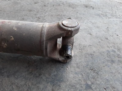 Eixo de transmissão dianteiro estilo clássico 99-07 GMC Sierra 1500 PICKUP 15182095 - Imagem 1 de 4