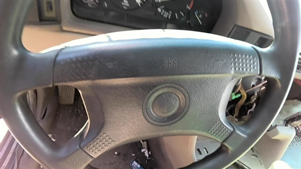 Airbag Air Bag Convertible Driver With M-tech Wheel Fits 91-97 BMW 318i 30418916 Foto 1 de 4