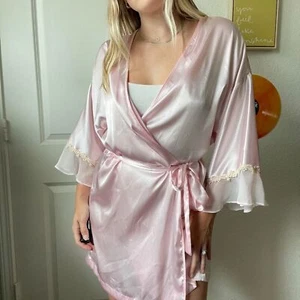 Vintage Y2K 2000s Secret Treasures Baby Pink Satin Ruffle Sleeve Robe Sz M - Bild 1 von 4