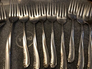 Eldan Nickel Silver Silverplte Set of 8 ELD22 Salad Forks; Japan (EEE) - Picture 1 of 1