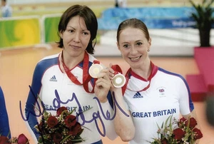 WENDY HOUVENAGHEL HAND SIGNED GREAT BRITAIN 6X4 PHOTO BEIJING 2008. - Picture 1 of 1