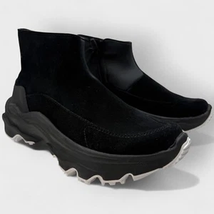 SOREL Kinetic Breakthru Acadia WP Sneaker Boots - Women's 8.5 Black NWB - Picture 1 of 9