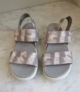 KEEN Pink/Gray Cloud Slingback Two Strap Wedge Heel Sandal Shoes Women 8 EU 38.5 - Picture 1 of 6