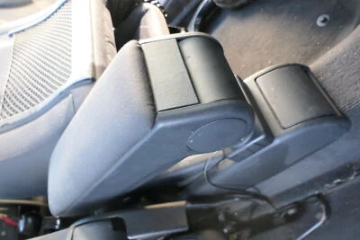 Audi A3 8L Apoyabrazos Central Original Oscuro Facelift Negro - Imagen 1 de 4