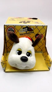 HASBRO 2019 POUND PUPPIES NEWBORN CLASSIC 80'S COLLECTION NEW IN BOX - Picture 1 of 7