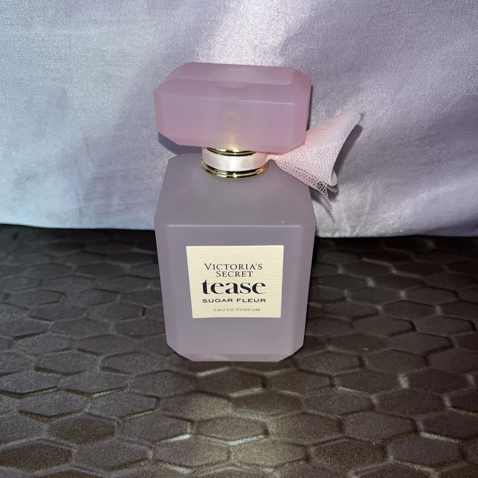 Victoria's Secret Tease парфюмированная вода спрей, 3,4 унц - Изображение 1 из 3