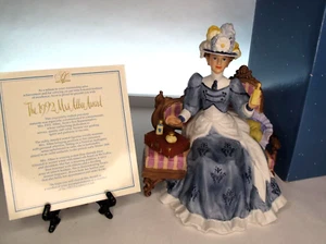 1992 Vintage Mrs. ALBEE Award President's Club Full Size Figurine Orig Box VTG - Picture 1 of 9