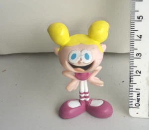 🟢 CARTOON NETWORK DEE DEE DEE DEXTER EXTRA KINDER SORPRESINE VINTAGE - Foto 1 di 1