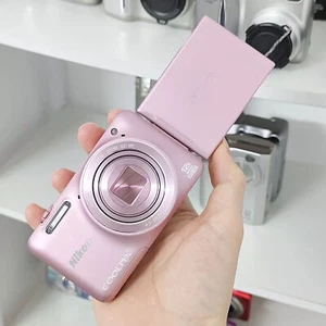Nikon COOLPIX S6600 16.0MP 12x Zoom Compact Digital Camera Pink - Bild 1 von 5