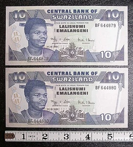 2006 Swaziland 2 banknotes 10 E CONSECUTIVE UNC #15880 - Picture 1 of 2