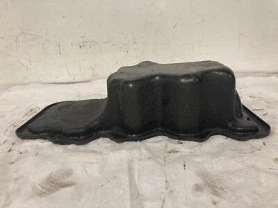 Used Lower Engine Oil Pan fits: 2000 Ford Focus DOHC 4-121 2.0L lower Lower Grad Foto 1 de 4