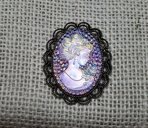 Cameo Iridescent Blue Purple Sparkle Brooch Antique Brass Edge Statement Piece - Picture 1 of 6
